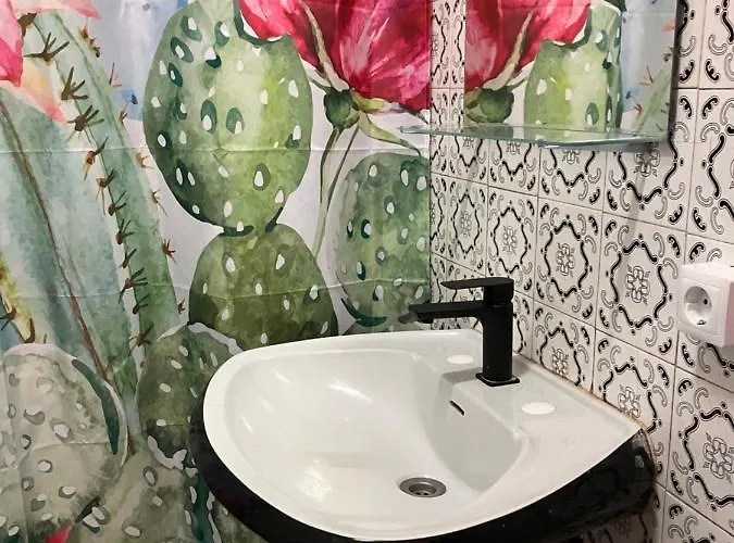 Apartment 10 To Ocean *